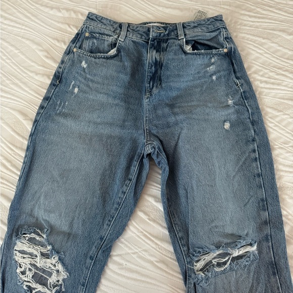 Zara Straight Mom Jeans - Picture 3 of 5